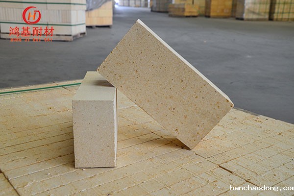 高铝耐火砖