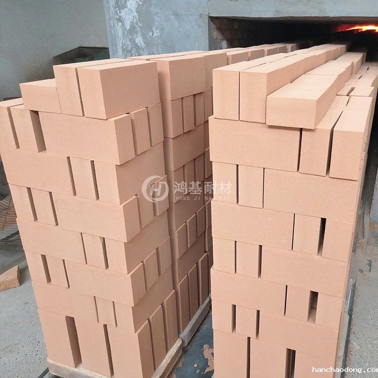 粘土质隔热砖